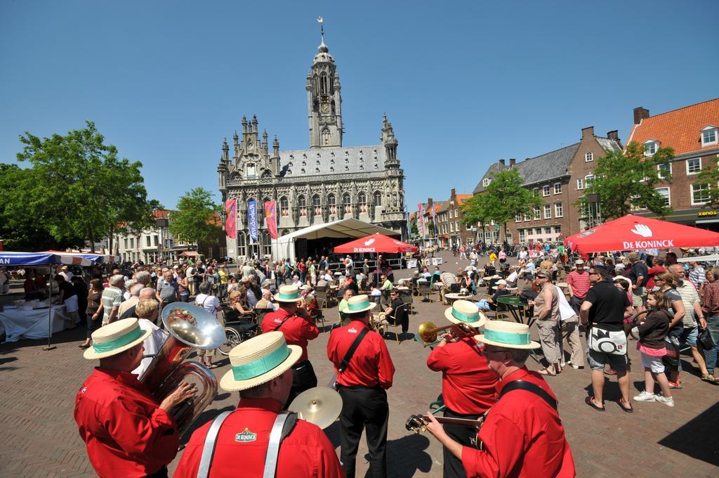 Stadscamping Zeeland 미델뷔르흐 외부 사진