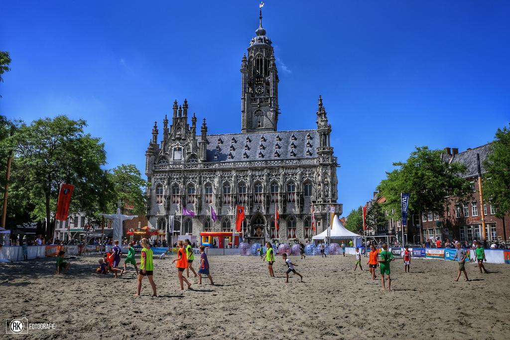 Stadscamping Zeeland 미델뷔르흐 외부 사진